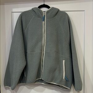 Cozy Green-Gray Sherpa Zip-Up Hoodie